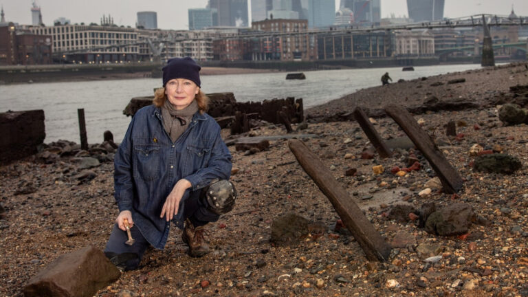 Why there’s a 10,000-person wait list to scavenge London’s Thames