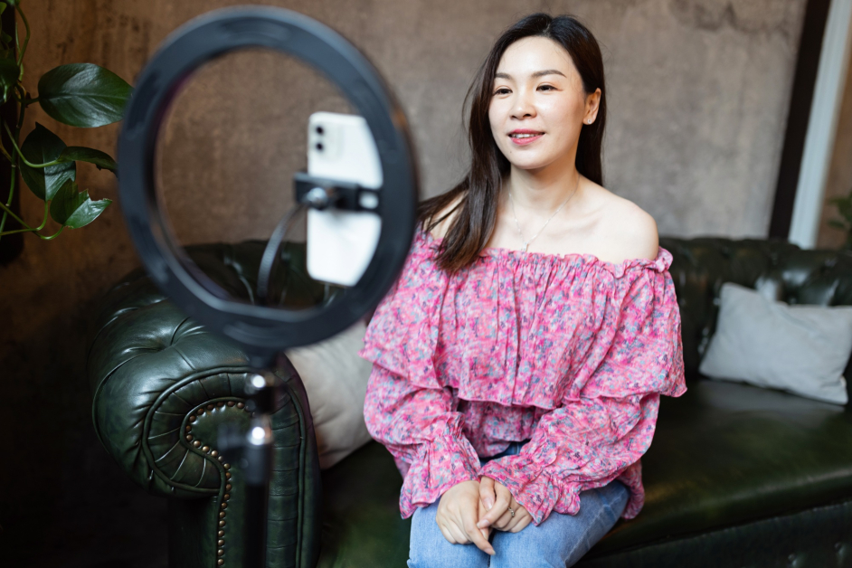 Unveiling the Richest Instagram Influencers and Their Impact on Modern Marketing