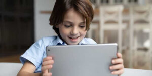 Stake Accused of Targeting Young Users Through Influencers